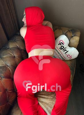 Sara - Escort à Genève

