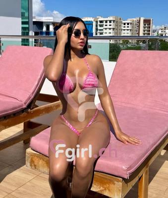 Sarah - Escort en Genève
