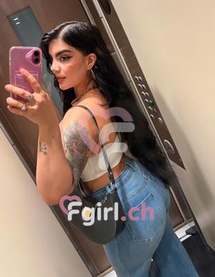 Saray - Escort in Montreux
