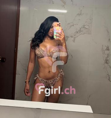 Saray - Escort à Lausanne