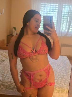Sasha - Escort à Romont
