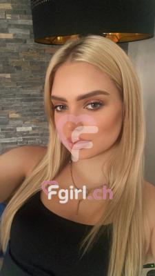 Sasha - Escort à Genève