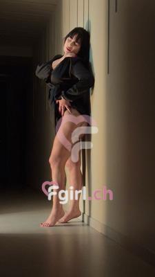 Sayuri Suzuki - Escort en Fribourg
