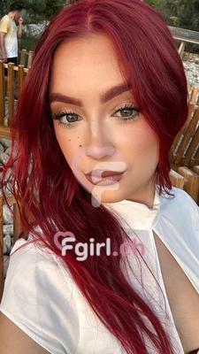 Scarlet - Escort à Genève