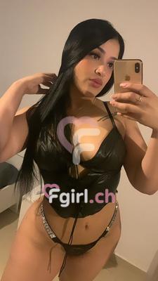 Selena - Escort à Lausanne

