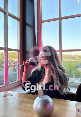 Selena - Escort a Genève
