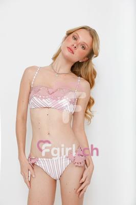 Ruby - Escort à Genève
