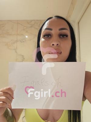 Selena - Escort en La Chaux-de-Fonds