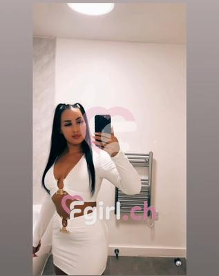 Selena - Escort à La Chaux-de-Fonds
