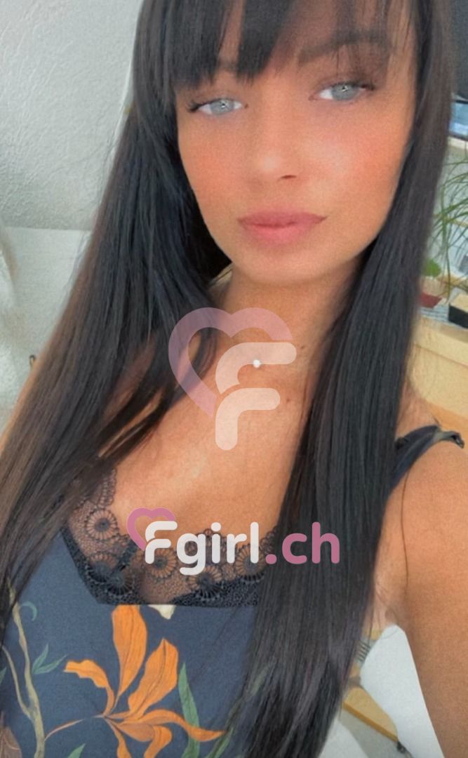 Selena – Fribourg photo 5