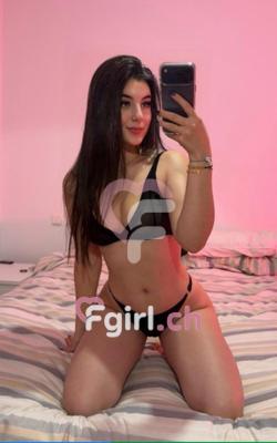Selinne - Escort in Montreux
