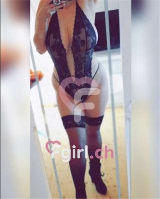 Sephora - Escort in Genf
