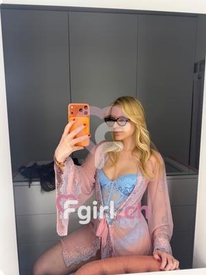 Serena - Escort in Montreux

