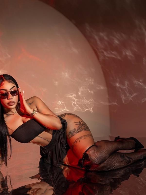 Paola - Escort à Porrentruy
