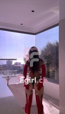 Shakira - Escort in Sierre
