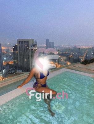 Shana - Escort à Plainpalais
