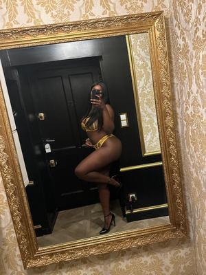 Shanna - Escort à La Chaux-de-Fonds
