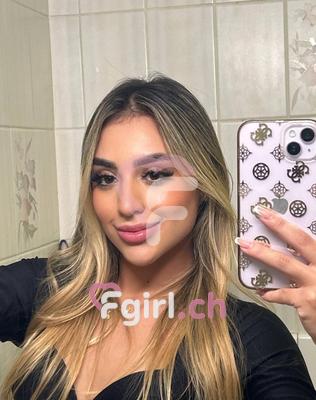 Sharon - Escort in Genf