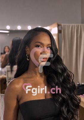 Sharon - Escort à Neuchâtel
