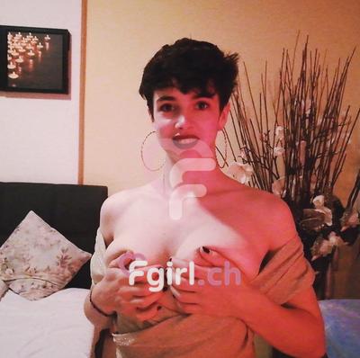 Sharon - Escort à Lausanne
