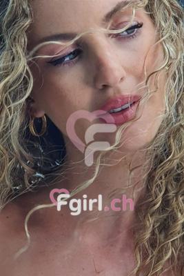 Sharon - Escort à Genève
