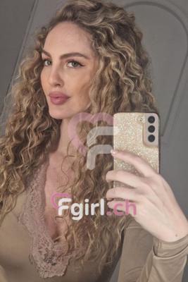 Sharon - Escort à Genève
