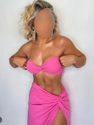 Sharon - Escort à Vevey
