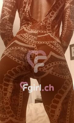 Shay - Escort à Neuchâtel
