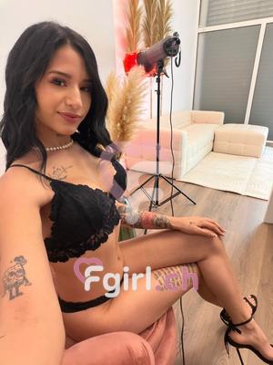 Sheila - Escort à Plainpalais
