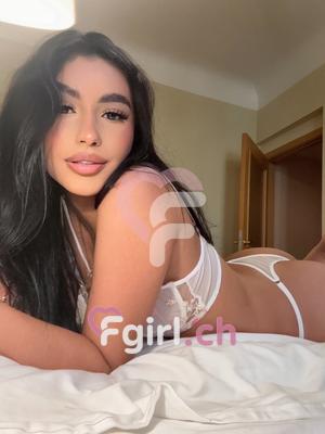 Shelsy - Escort à Montreux
