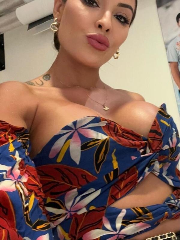 Shira - Escort a Yverdon-les-Bains
