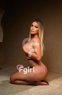 Silvana - Escort in Prilly
