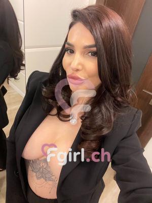 Simona - Escort à Martigny