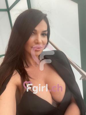 Simona - Escort à Martigny