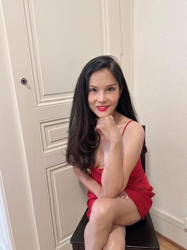 Soda - Escort in Aigle
