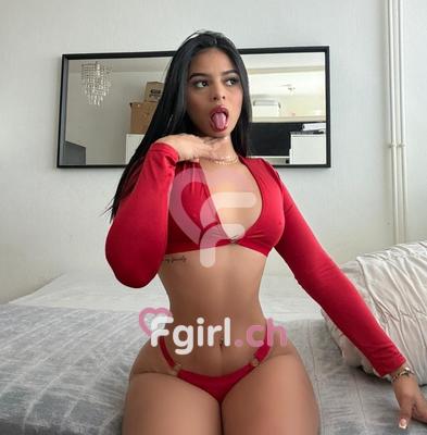 Sofi - Escort in Genf
