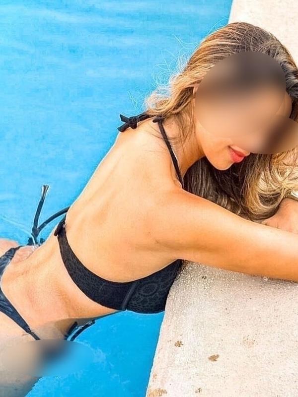 Sofía - Escort à Neuchâtel
