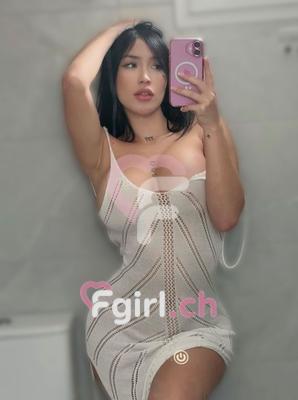 Sofía - Escort in Monthey

