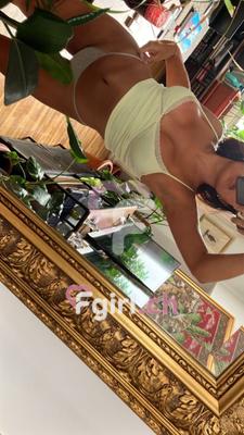 Sofia - Escort à Genève
