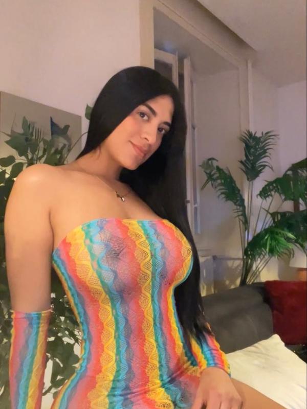 Sofia - Escort in Lausanne
