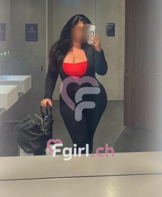 Sofia - Masseuse érotique à Genève
