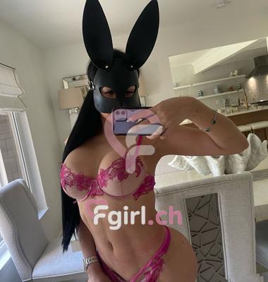 Melany - Escort à Eaux-vives
