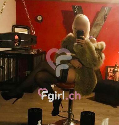 Sofia Soumise - Escort à Lausanne
