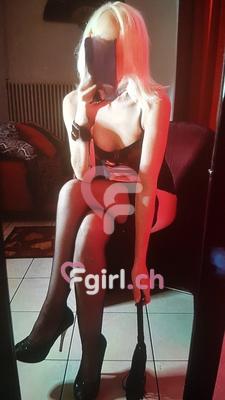 Sofia Soumise - Escort à Lausanne
