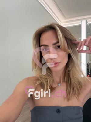 Sophia - Escort in Genf
