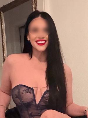 Sophia - Escort à Yverdon-les-Bains

