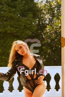 Sophia - Escort à Genève
