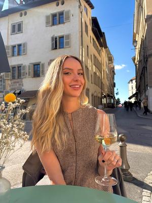 Sophia - Escort a Lausanne

