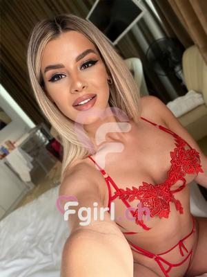 Sophie - Escort in Lausanne
