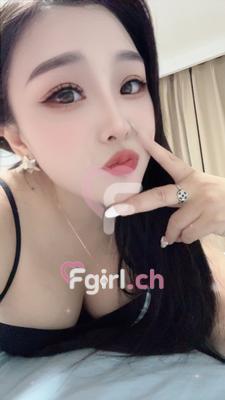 Sophie - Escort in Genf
